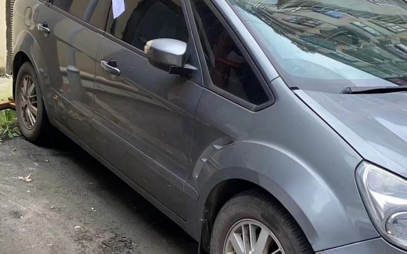 首鋼貴陽特殊鋼有限責任公司工會持有的福特商務(wù)車轉(zhuǎn)讓(五次掛牌)