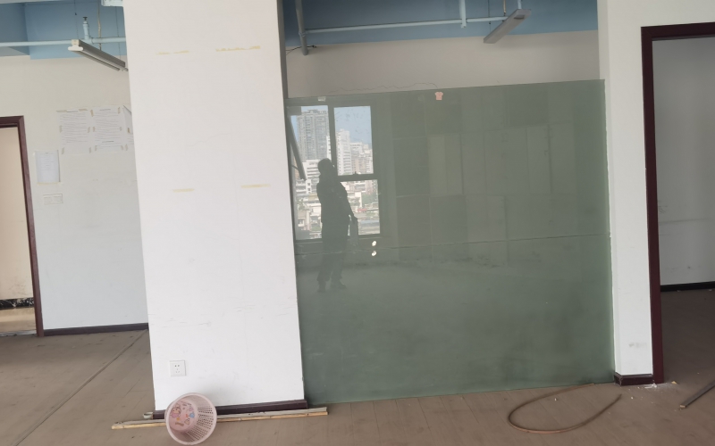 雄駿國(guó)際1單元三項(xiàng)資產(chǎn)轉(zhuǎn)讓（持有方：貴州省機(jī)關(guān)事務(wù)管理局國(guó)有資產(chǎn)管理服務(wù)中心）