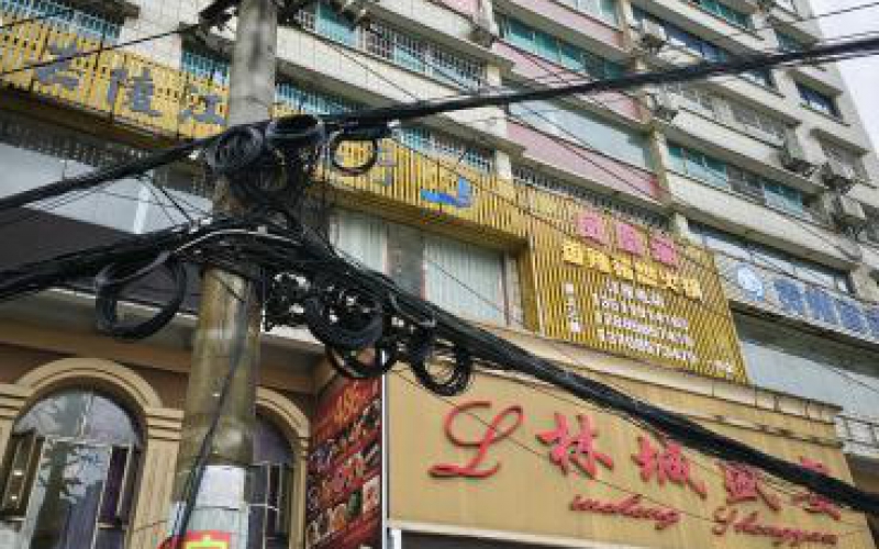 順興大廈1幢1單元6層轉(zhuǎn)讓（持有方：貴州省機關(guān)事務管理局國有資產(chǎn)管理服務中心）