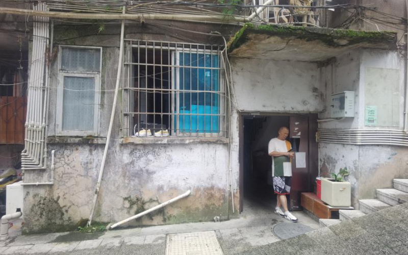 貴州省機關事務管理局國有資產管理服務中心貴陽市南明區(qū)護國路153號3單元8層1號房屋資產招租