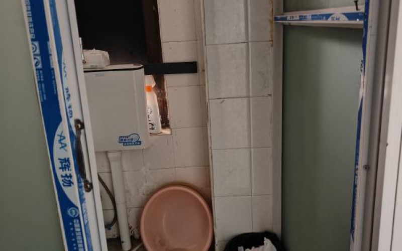 （降價(jià)）富水中路104號(hào)四處資產(chǎn)轉(zhuǎn)讓（持有方：貴州省機(jī)關(guān)事務(wù)管理局國(guó)有資產(chǎn)管理服務(wù)中心）