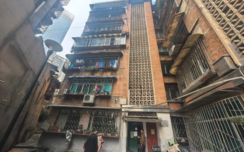 貴州省機關事務管理局國有資產(chǎn)管理服務中心貴陽市南明區(qū)建筑巷1號4單元7層14號房屋招租